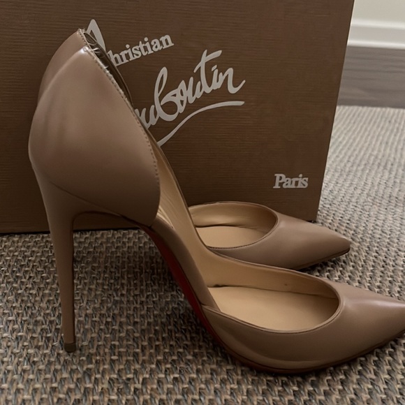Beautiful like new Christian Louboutin - Picture 3 of 3